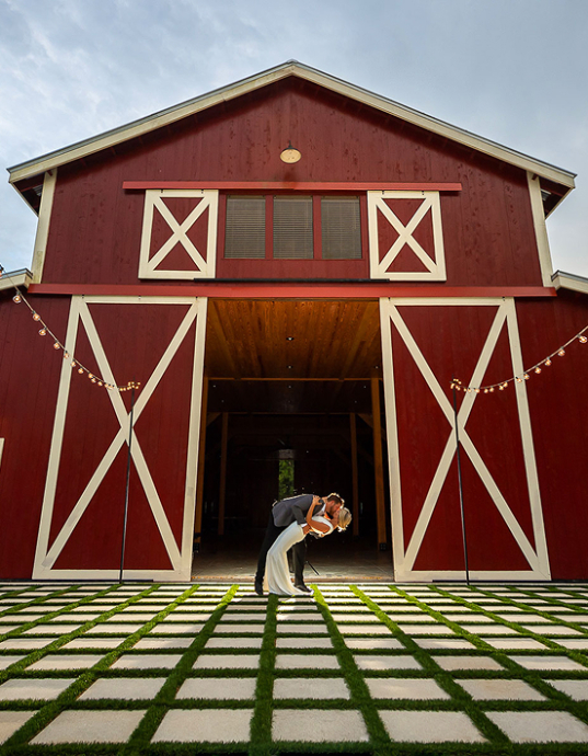 Tringali Barn at Heritage Farms